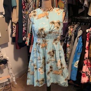 Emily and fin tropical dress medium